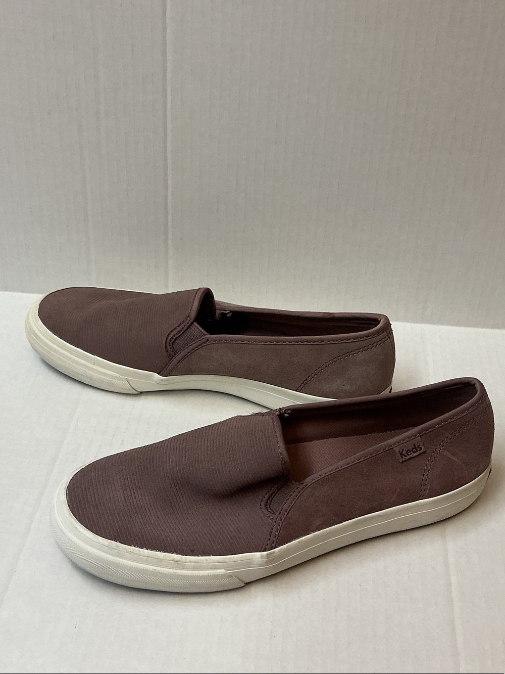 Keds Women’s Slip-On Loafers in Mauve/Brown Size 6.5 - Picture 2 of 6